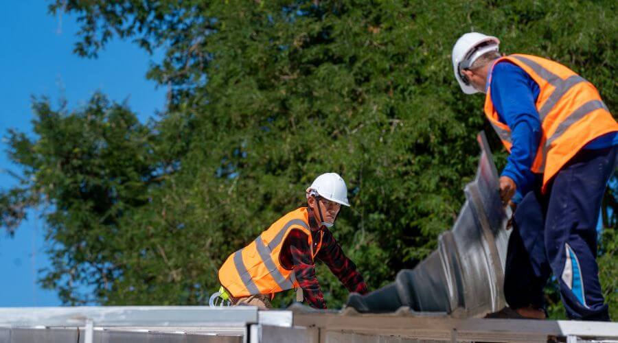 Professional residential roofers in Calcium, NY